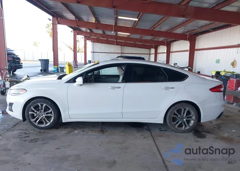 2020 Ford Fusion Sel z USA, uszkodzony, nr VIN 3FA6P0CD3LR196546